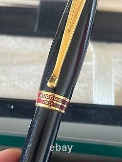 Aurora Pen Fountain Pen Ipsilon Black Finishes Golden Marking With Box Vintage