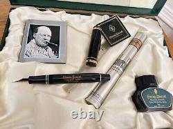 Conway stewart churchill fountain pen boxed never used mint condition
