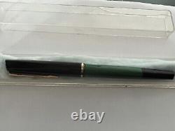 Montegrappa Pen Fountain Pen Alm Green Black IN Plunger Works Vintage