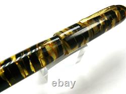 Oldwin Classic Fountain Pen In Vintage Omas Black Lucens Celluloid 18k Nib