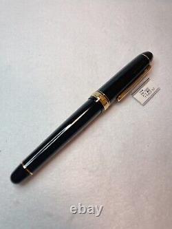 PLATINUM Fountain Pen #3776 Century Black (F) 14K PNB-10000 UNUSED