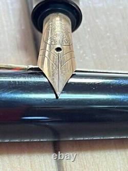 Pelikan Fountain Pen 400 Black Nib EF 14C Gold
