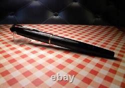 Vintage Black Montblanc 320 Fountain Pen-14K Gold BB Nib-Germany 1971-1973