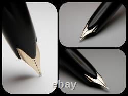 Vintage Montblanc 22 Fountain Pen-Jet Black-14K Gold Nib-Germany 1960-1970