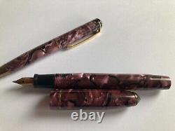 Vintage Wyvern Purple & Black Marble Fountain Pen & Pencil Set Boxed