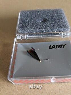 Nouvelle plume de rechange LAMY en or 14 carats / 585, taille F. Noir/Or. Remplacement. Stylo-plume