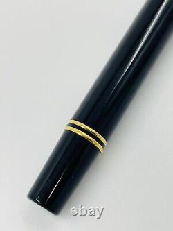 Stylo plume Parker Duofold Centennial noir avec plume moyenne en or 18 carats