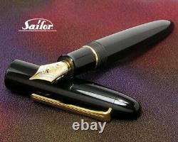 Stylo-plume Sailor KOP Roi des bénéfices en ébonite noire avec plume moyenne 11-7002-420