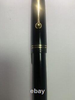 Stylo-plume Vintage Pilot Custom 67 noir avec plume moyenne, convertisseur de cartouche Con-70 et étui à stylo