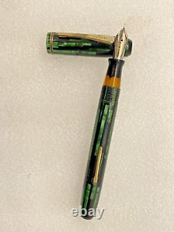 Stylo-plume rare en celluloïd à rayures noires et vertes de Leeds - Plume en or 14 carats bicolore, pointe fine - Restauré.